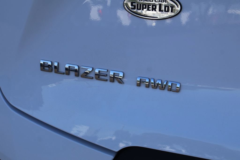 Used 2025 Chevrolet Blazer LT AWD/4WD image 15
