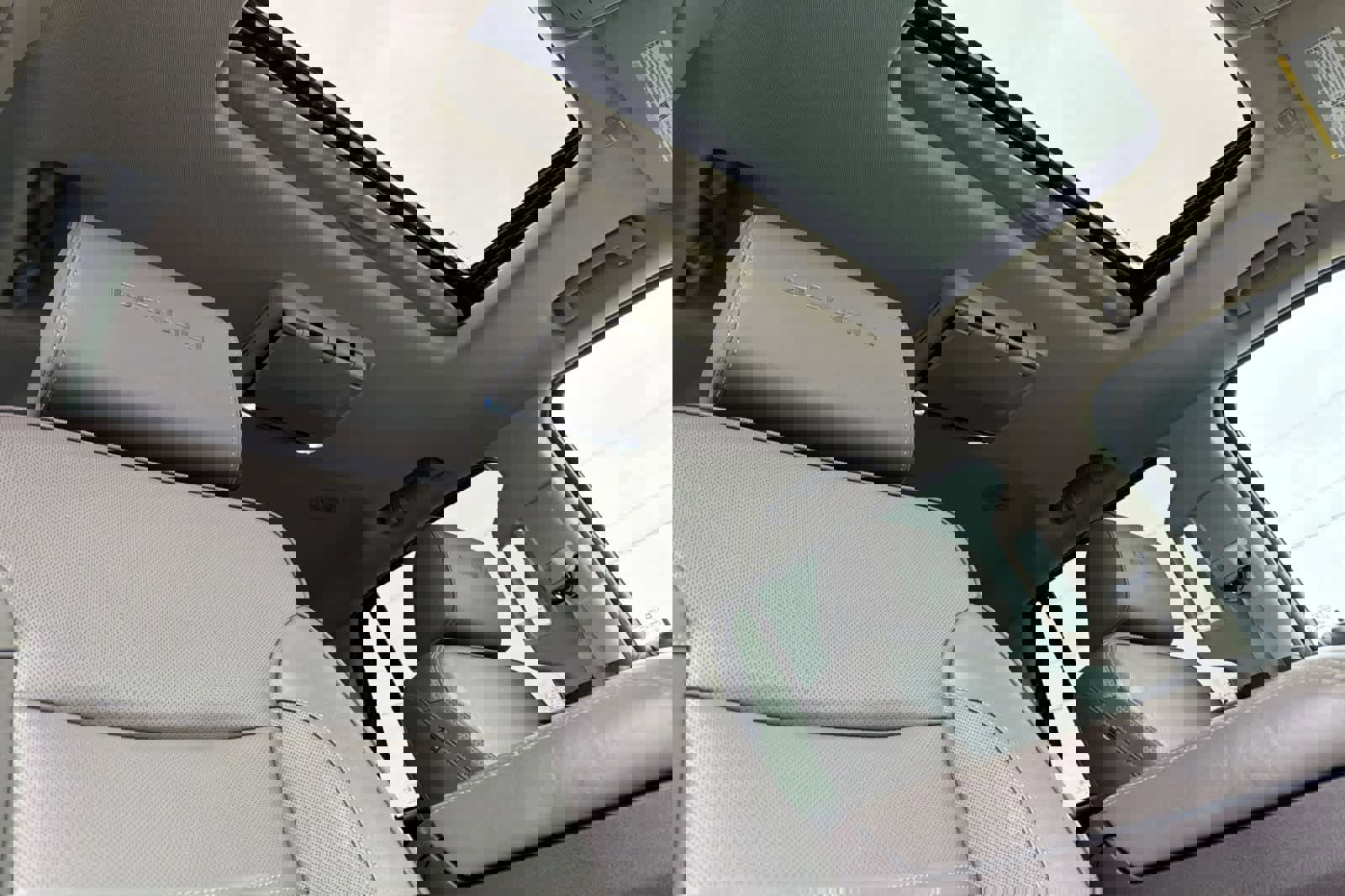 Used 2020 GMC Yukon Denali image 19