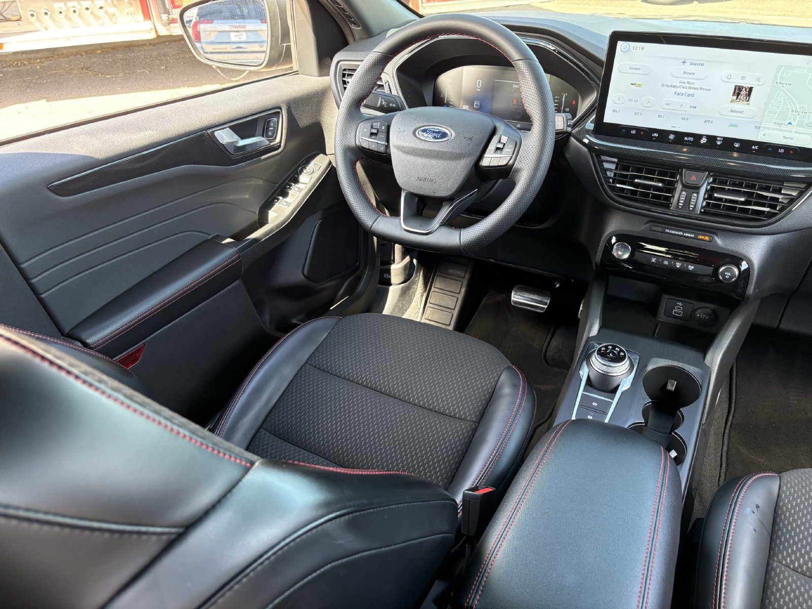Certified 2024 Ford Escape ST-Line w/ Tech Pack #1 FWD image 19