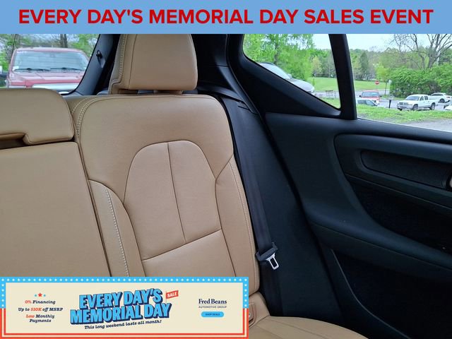 Used 2021 Volvo XC40 T5 Inscription w/ Climate Package AWD/4WD image 20