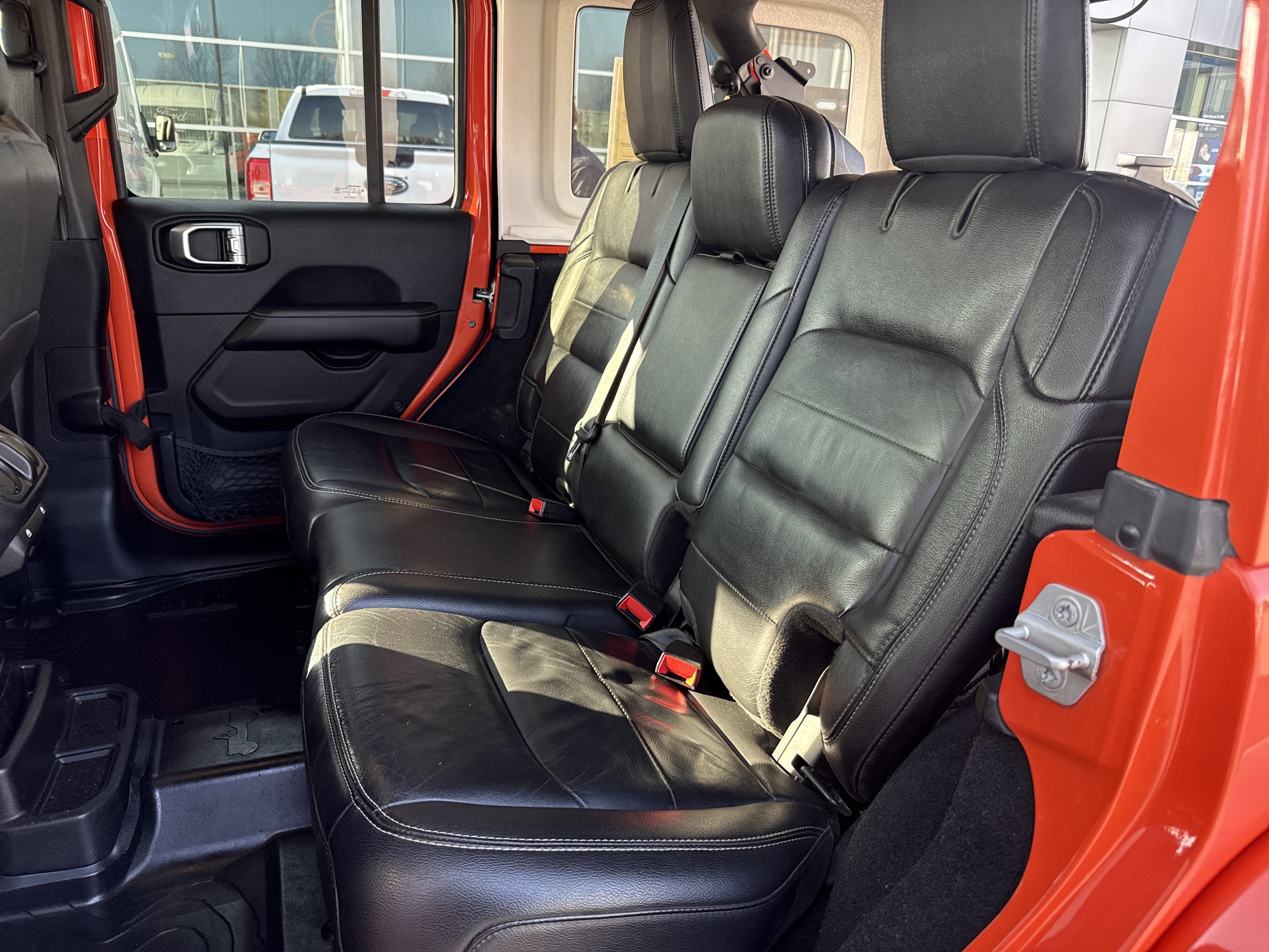 Used 2019 Jeep Wrangler Unlimited Sahara w/ Uconnect 4C Nav & Sound Group image 25