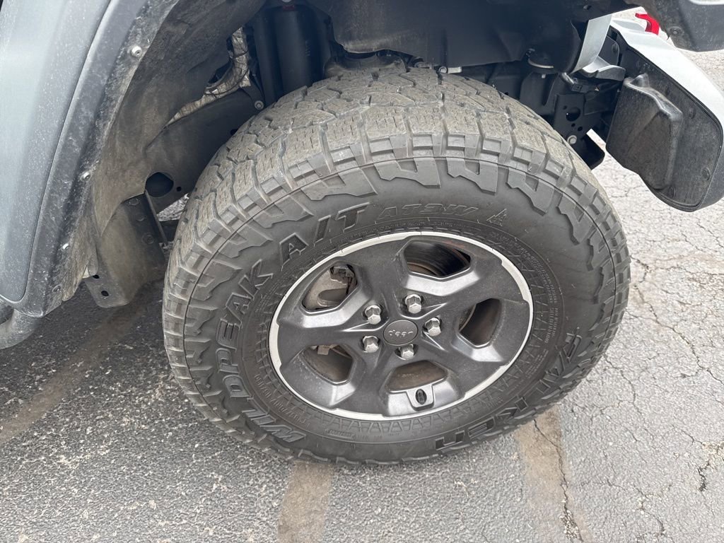 Used 2023 Jeep Gladiator Rubicon w/ Cold Weather Group image 54