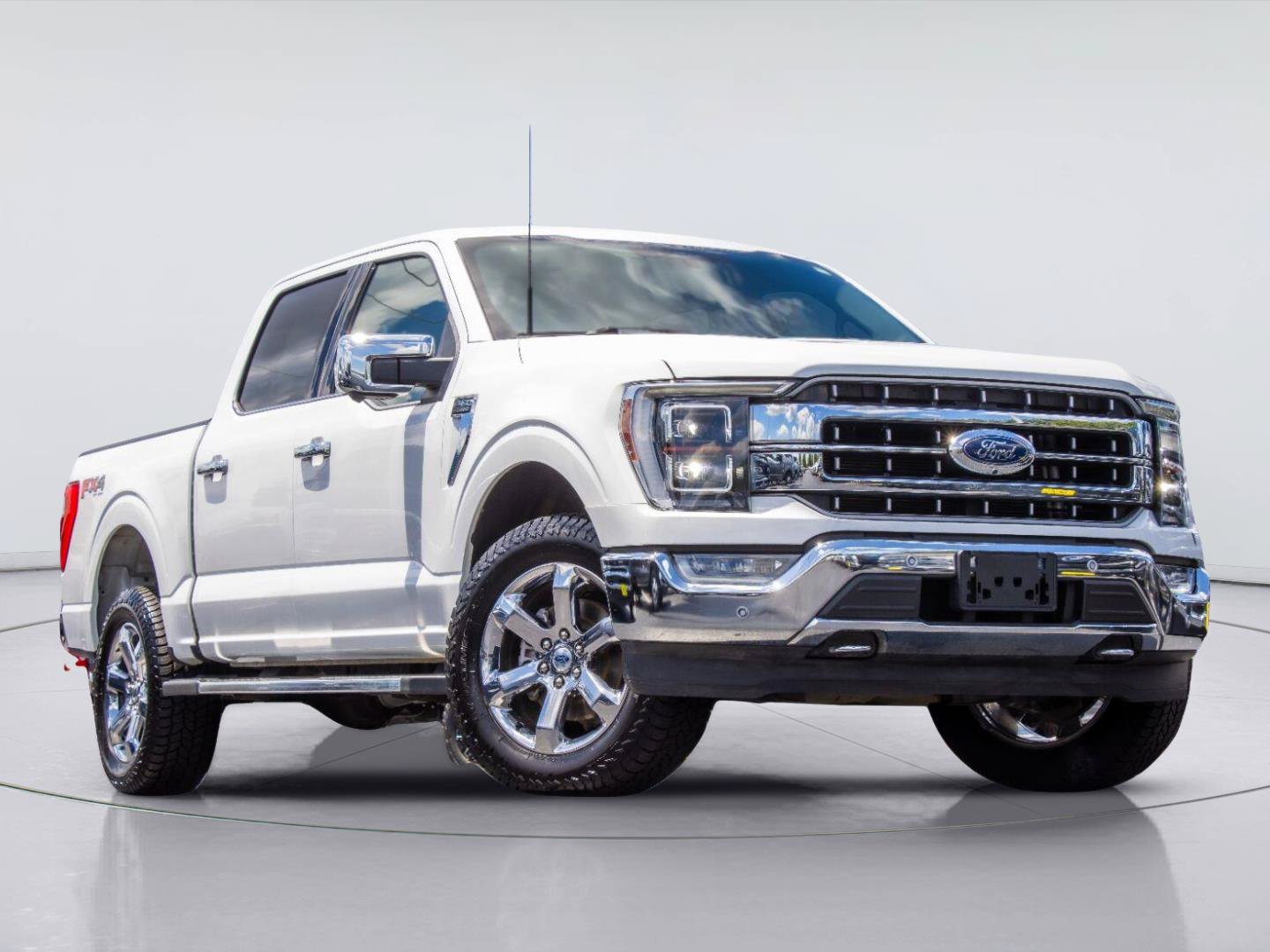 Certified 2023 Ford F150 Lariat w/ Equipment Group 502A High AWD/4WD image 2
