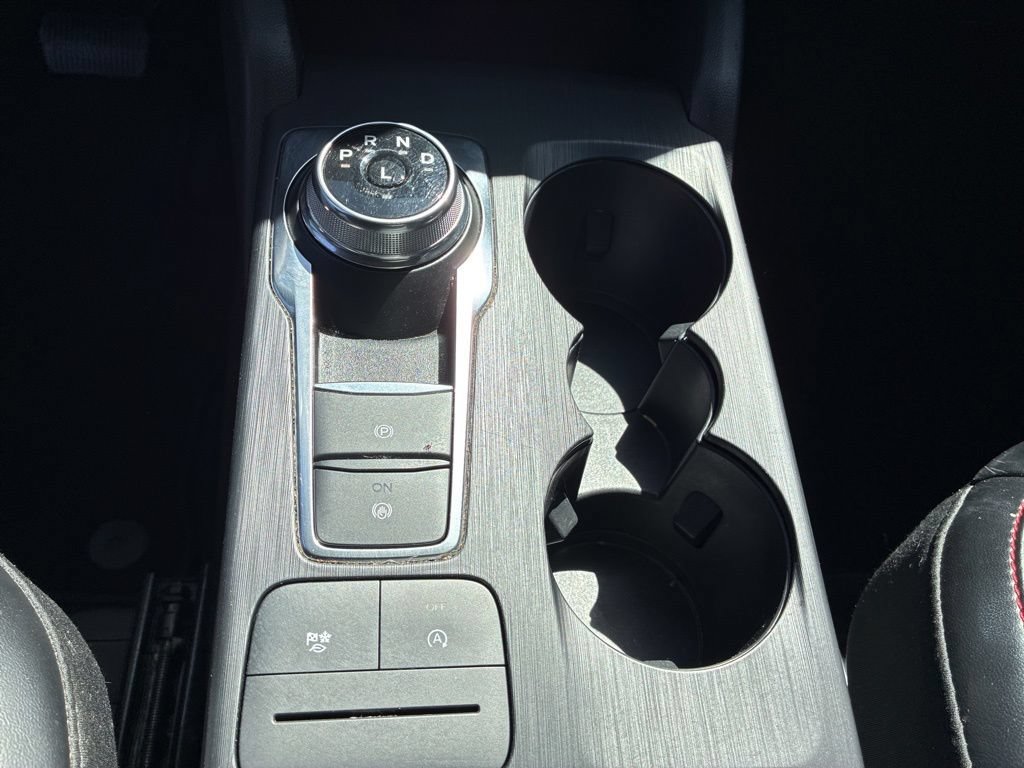 Certified 2025 Ford Escape ST-Line AWD/4WD image 30