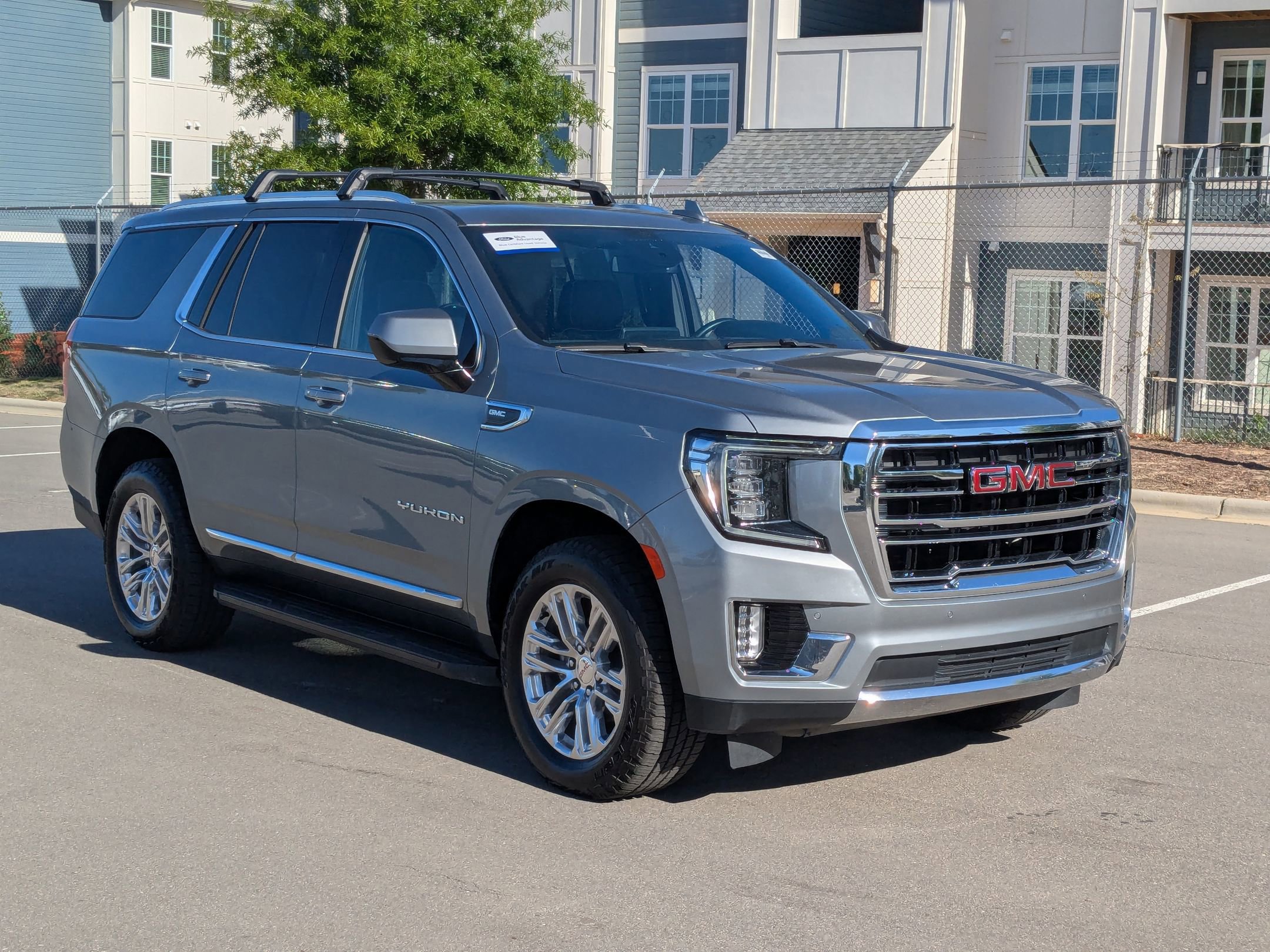 Used 2023 GMC Yukon SLT image 8