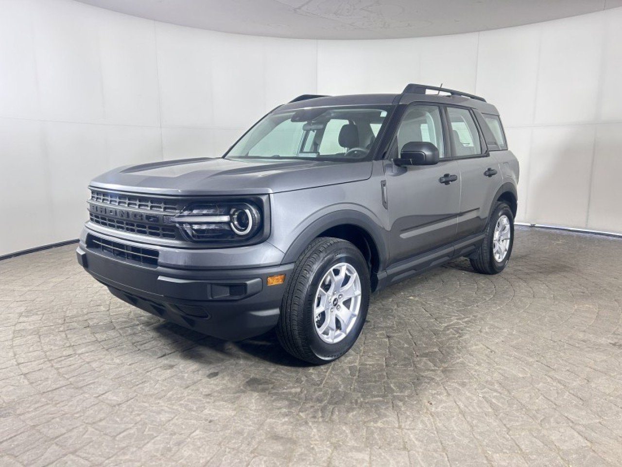 Certified 2023 Ford Bronco Sport image 3