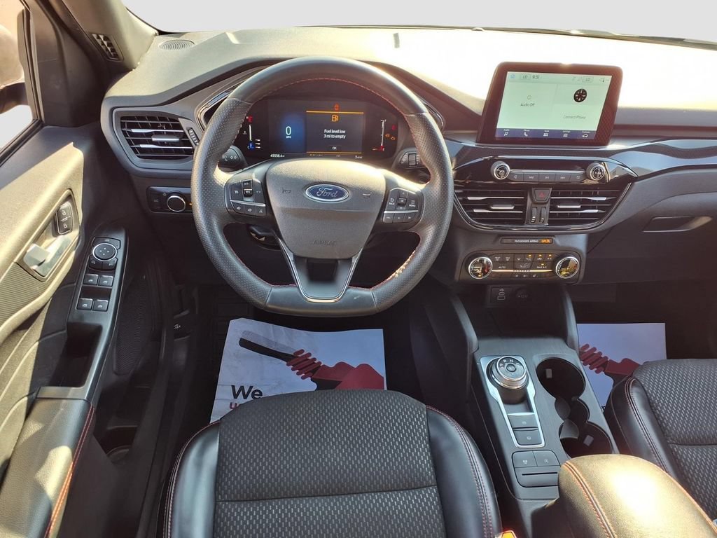 Certified 2024 Ford Escape ST-Line AWD/4WD image 9