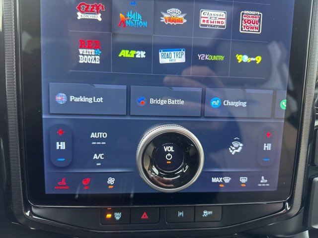 Certified 2024 Ford F150 Lightning Platinum image 40