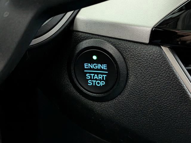 Certified 2022 Ford Escape SEL w/ Technology Package AWD/4WD image 26