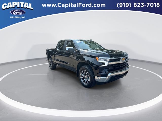 Used 2024 Chevrolet Silverado 1500 LT AWD/4WD image 2