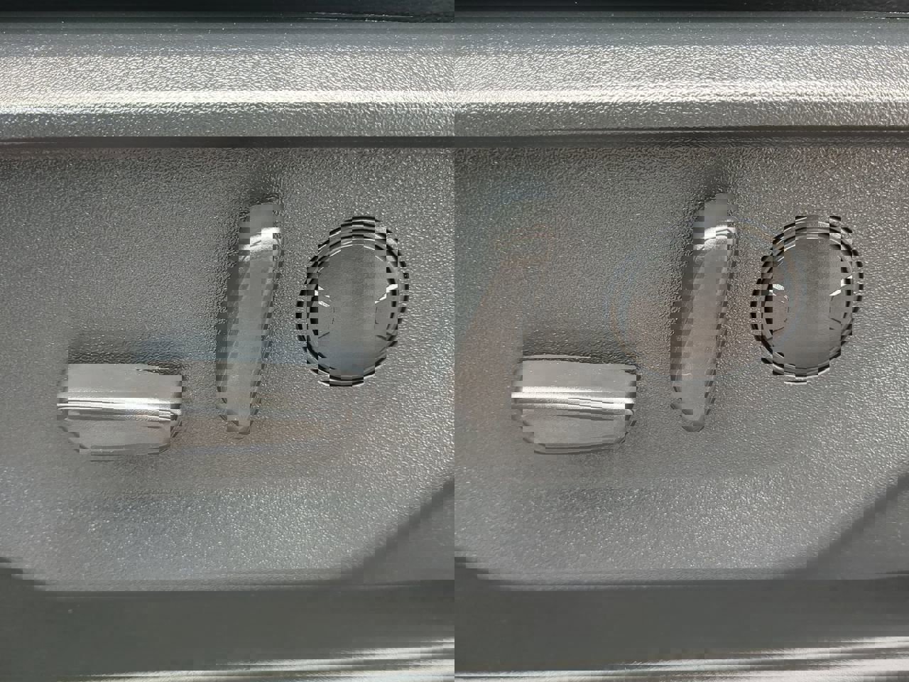 Certified 2025 Ford F150 Lariat w/ Equipment Group 501A Mid AWD/4WD image 29