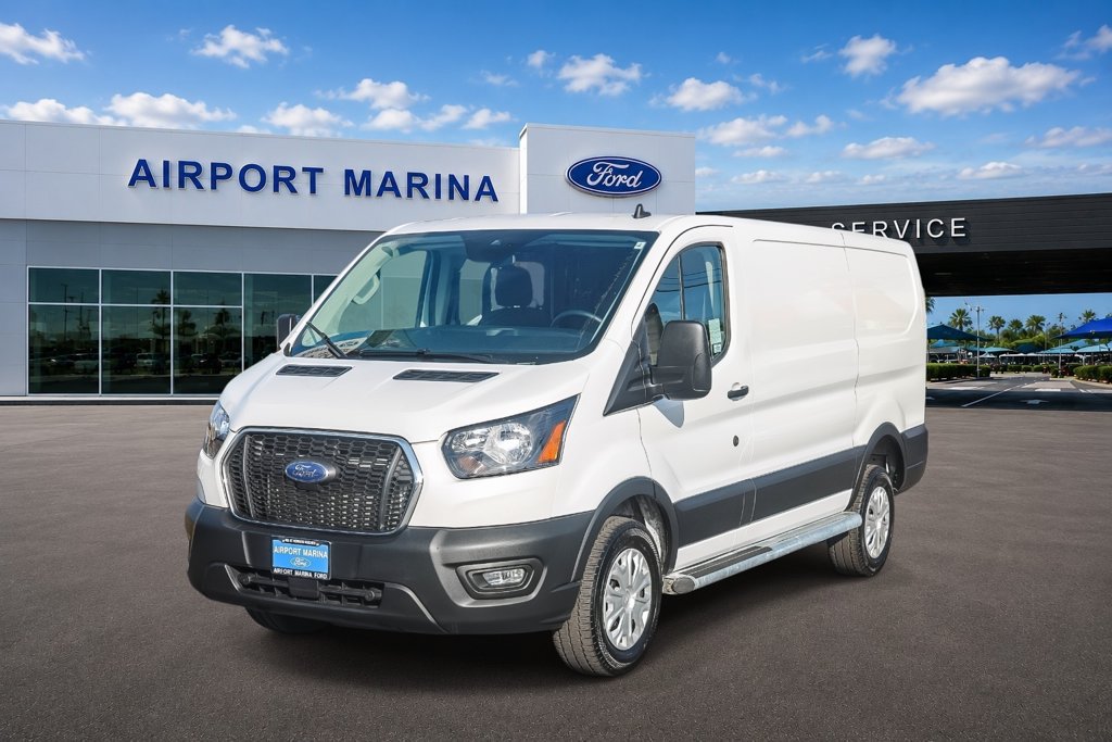 Certified 2025 Ford Transit 250 Low Roof w/ Exterior Upgrade Package RWD image 4