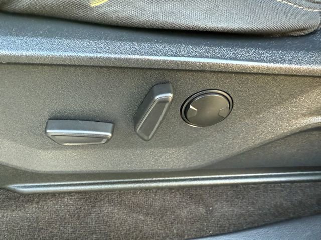 Certified 2022 Ford F150 XLT w/ Equipment Group 302A High image 30