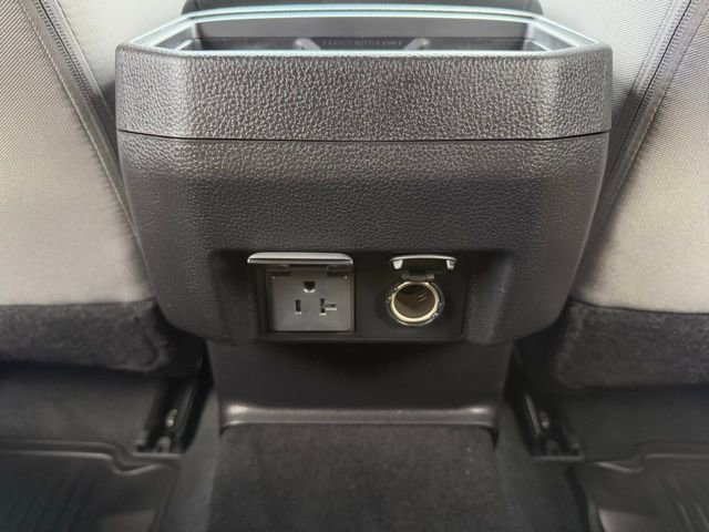 Used 2025 Toyota Tacoma 4x4 Double Cab Hybrid image 16