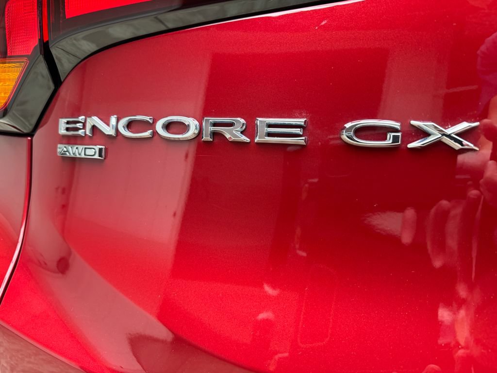 Used 2021 Buick Encore GX Select w/ Sport Touring Package AWD/4WD image 3