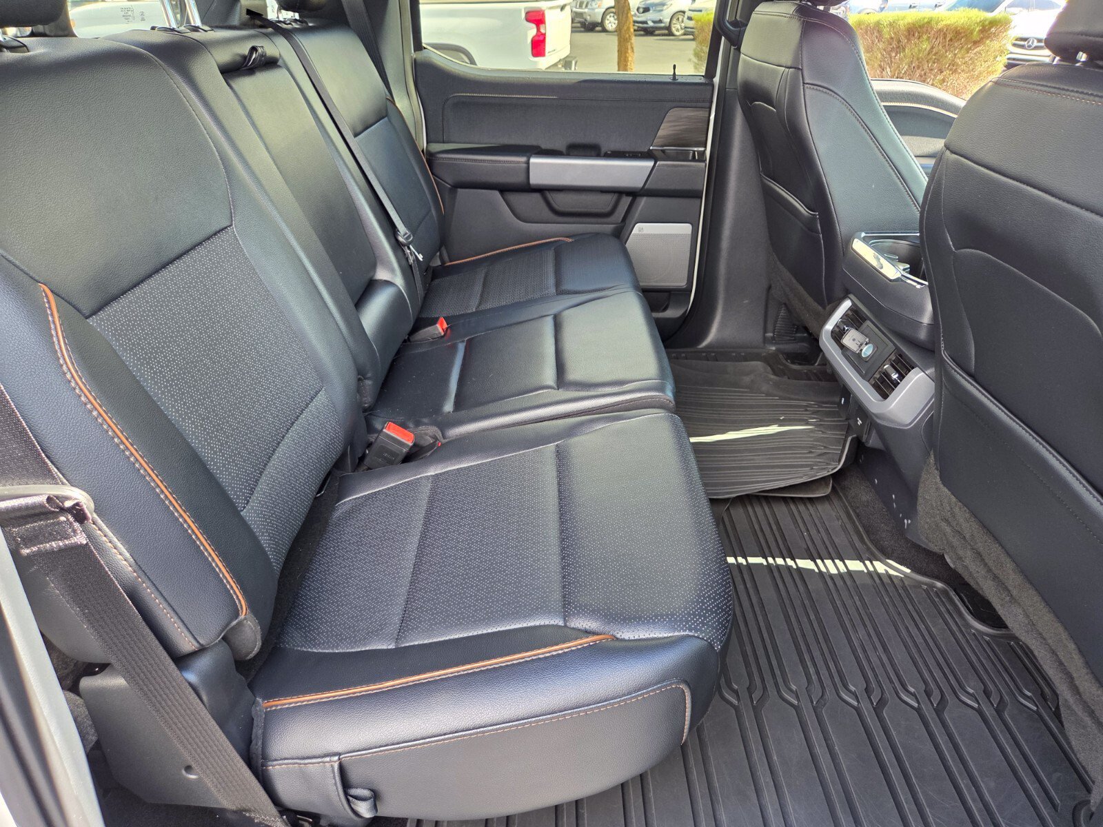 Certified 2024 Ford F150 Lariat w/ FX4 Off-Road Package AWD/4WD image 14