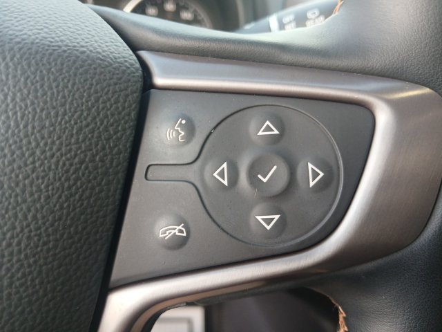 Used 2024 GMC Terrain AT4 w/ Infotainment Package II AWD/4WD image 19