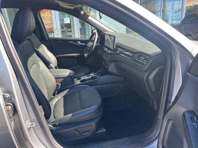 Certified 2023 Ford Escape ST-Line Select w/ Tech Pack #2 image 30