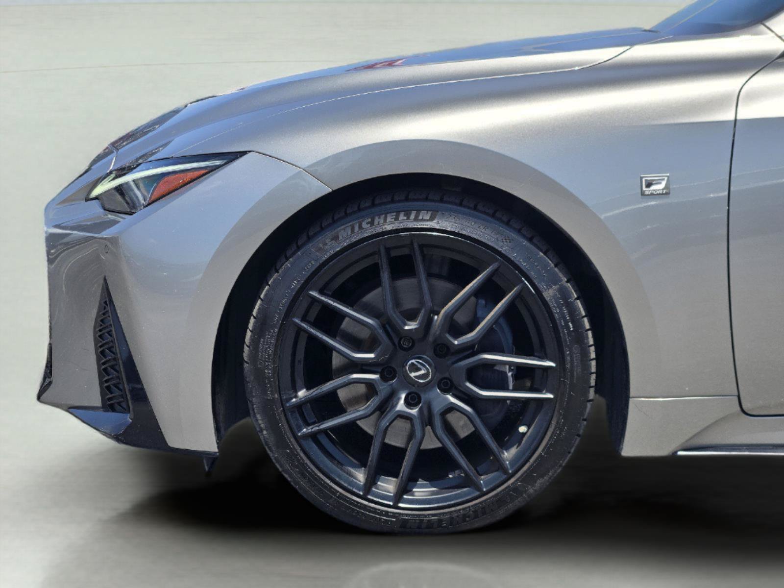 Used 2022 Lexus IS 350 F Sport w/ Dynamic Handling Package RWD image 9