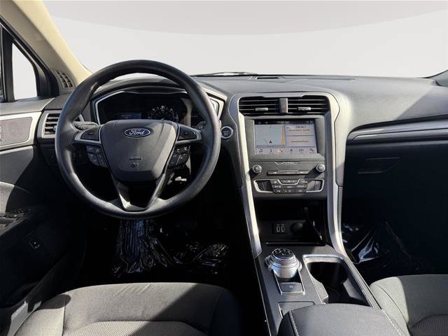 Certified 2019 Ford Fusion SE FWD image 13