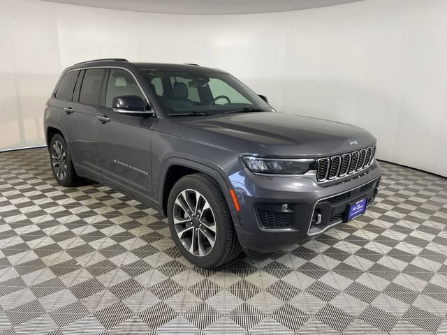 Used 2024 Jeep Grand Cherokee Overland w/ Adv Protech Group III image 15