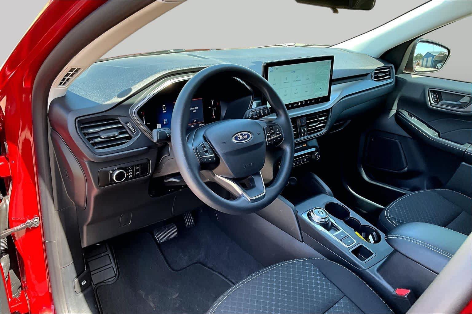 Certified 2026 Ford Escape Active w/ Tech Pack #1 FWD image 18
