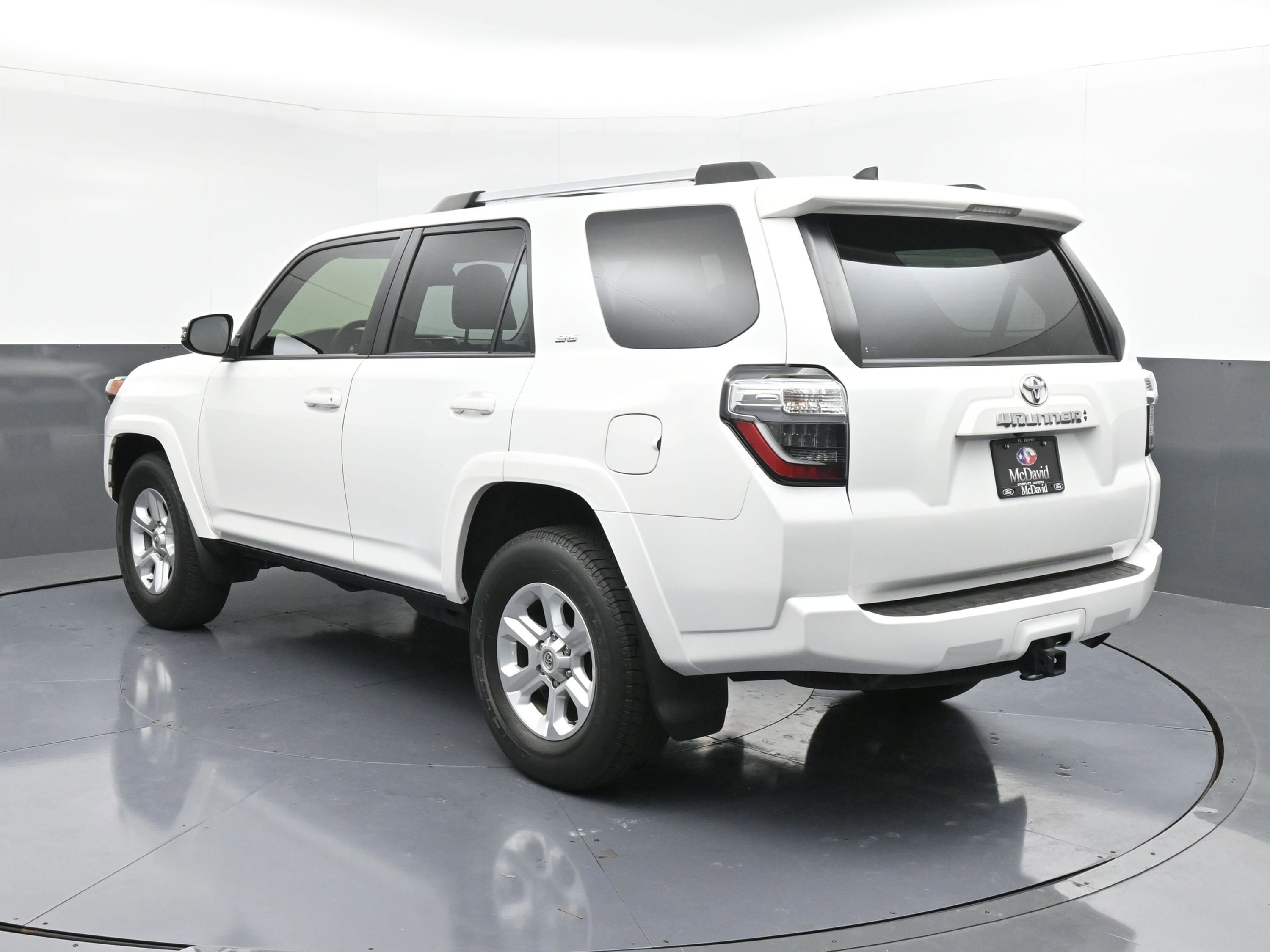 Used 2022 Toyota 4Runner SR5 Premium w/ Moonroof Package image 8