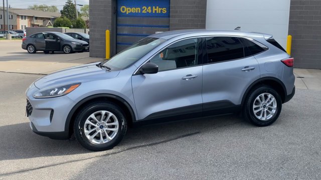Certified 2022 Ford Escape SE w/ Convenience Package AWD/4WD image 6