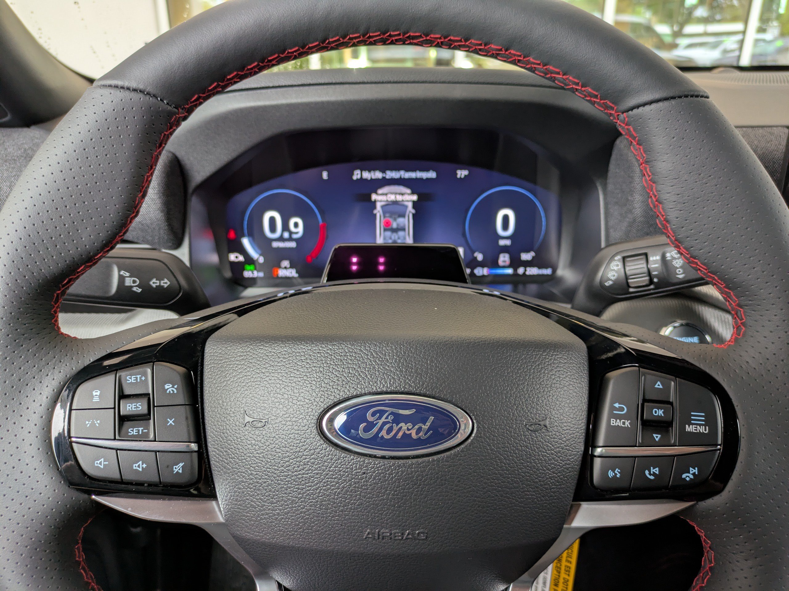 Certified 2026 Ford Explorer ST-Line w/ ST-Line Street Pack RWD image 30
