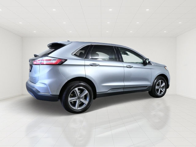 Certified 2024 Ford Edge SEL w/ Convenience Package AWD/4WD image 8
