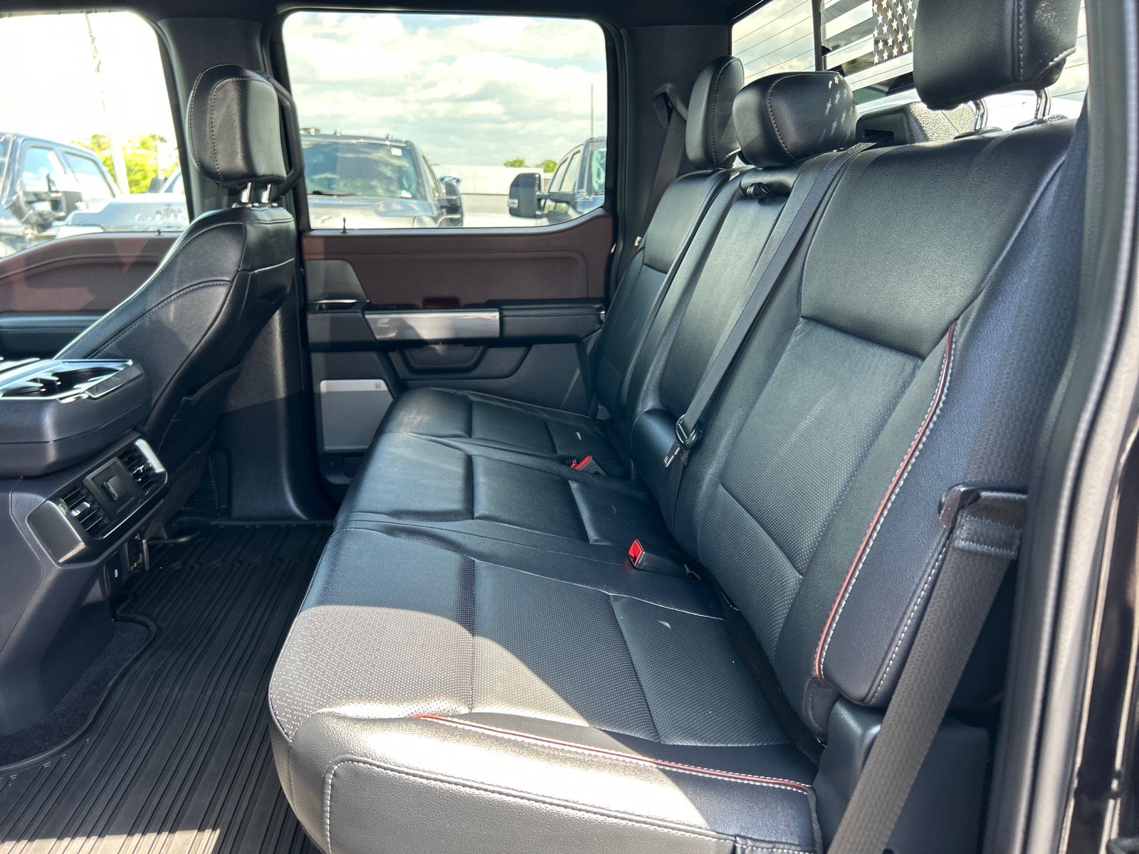 Certified 2022 Ford F150 Lariat AWD/4WD image 10