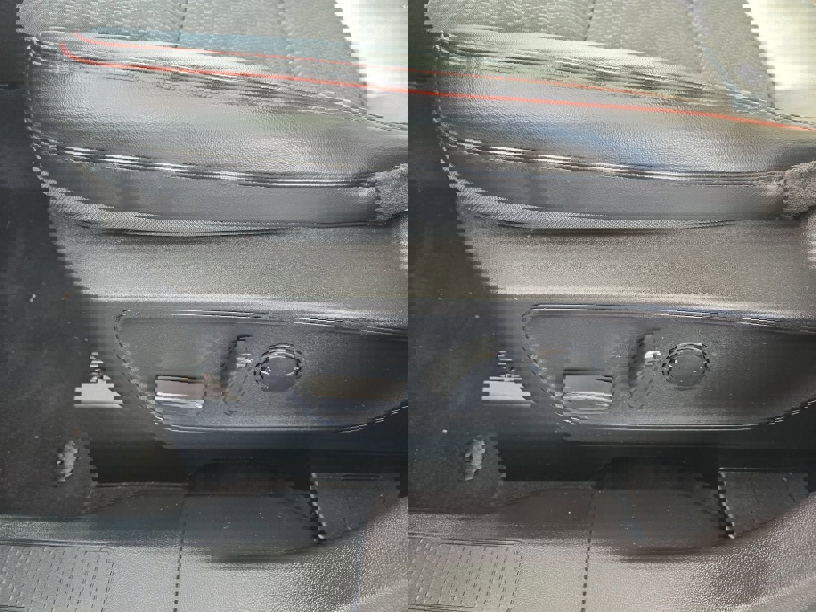 Certified 2023 Ford Escape ST-Line w/ Tech Pack #1 image 12