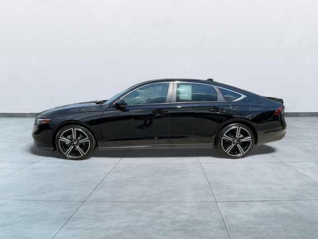 Used 2024 Honda Accord Sport image 4