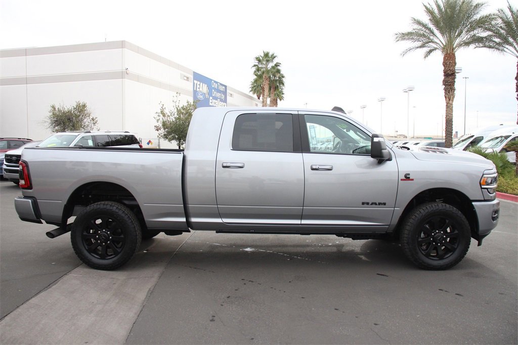 Used 2024 RAM 2500 Laramie w/ Night Edition image 8