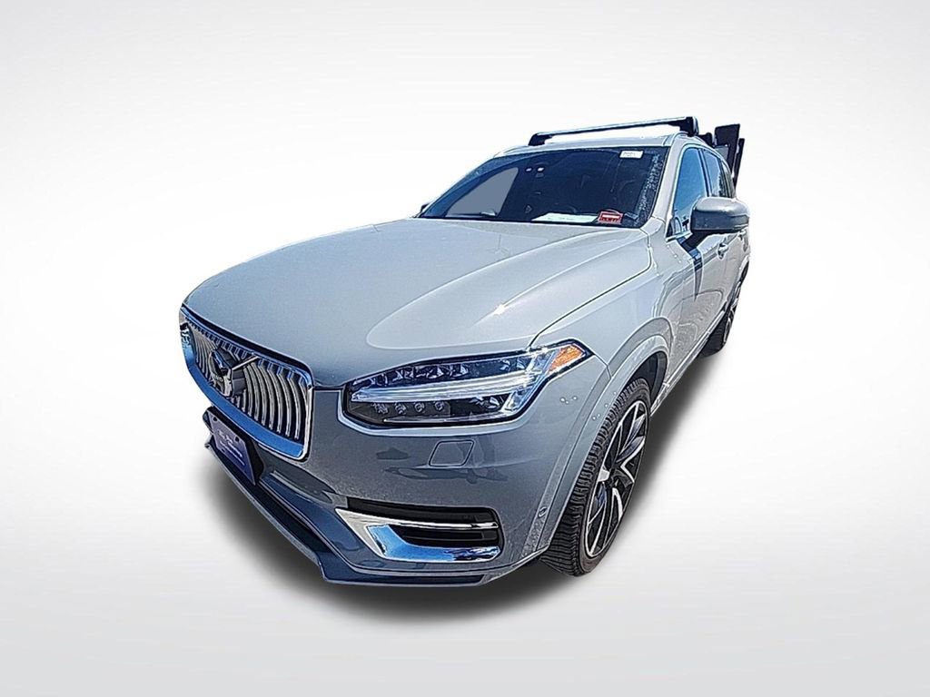 Used 2024 Volvo XC90 B6 Ultimate AWD/4WD image 3