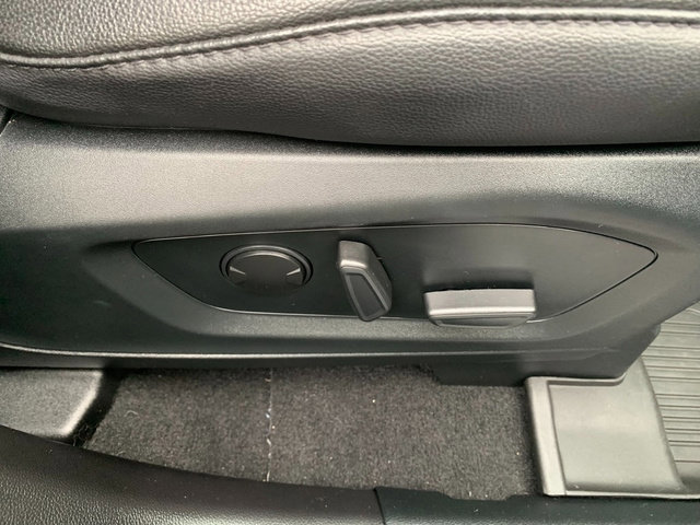 Certified 2023 Ford Explorer ST-Line w/ Class IV Trailer Tow Package image 12