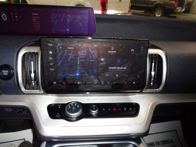 Certified 2025 Ford Expedition Max Active image 16