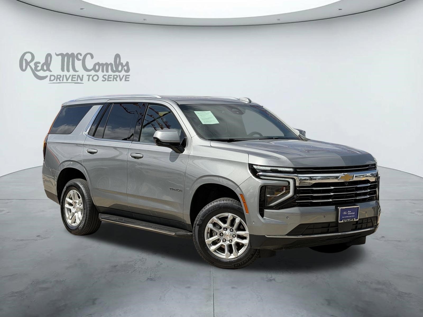 Used 2025 Chevrolet Tahoe LT AWD/4WD image 1