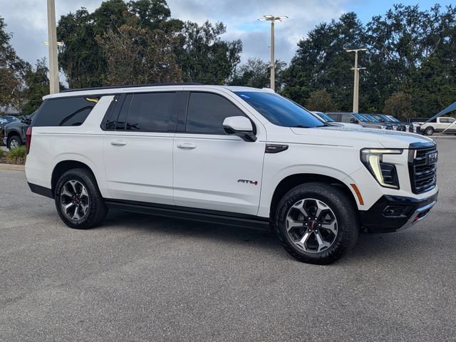 Used 2025 GMC Yukon XL AT4 Ultimate AWD/4WD image 2
