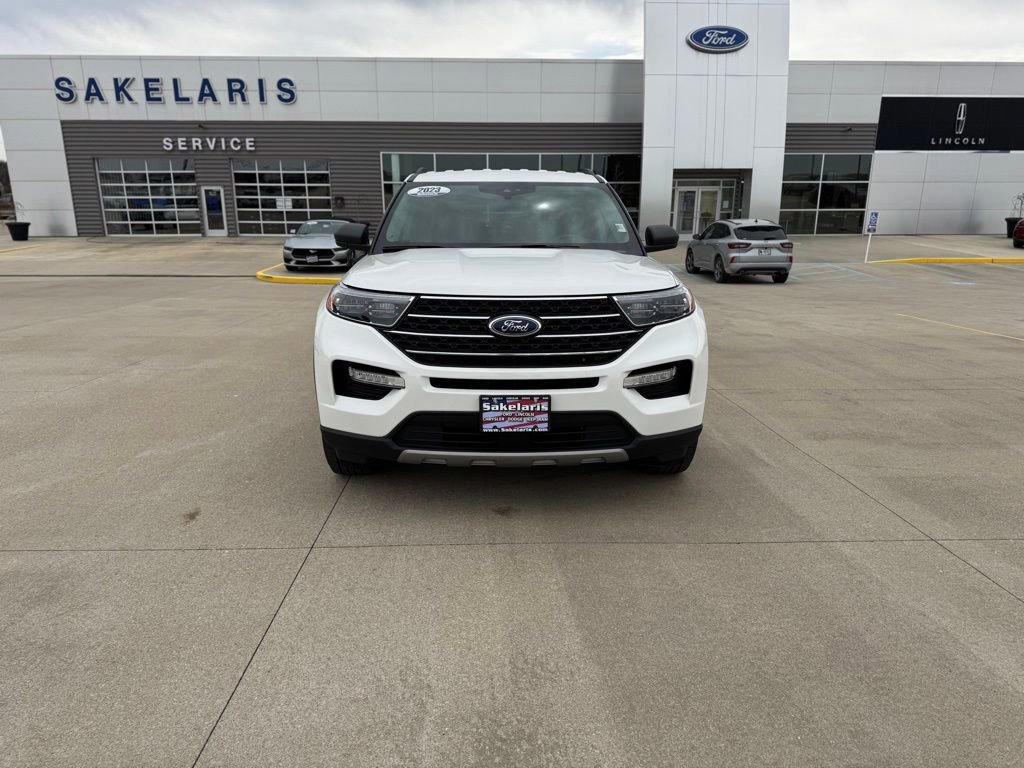 Certified 2023 Ford Explorer XLT w/ Equipment Group 202A image 8