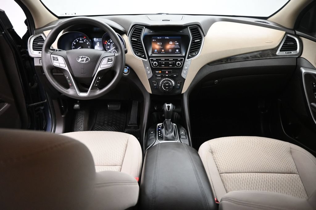Used 2017 Hyundai Santa Fe Sport w/ 2.4L Value Package 06 FWD image 21