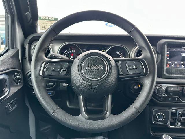 Used 2023 Jeep Wrangler Unlimited image 24