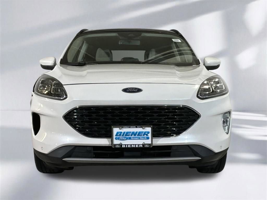 Certified 2020 Ford Escape Titanium AWD/4WD image 24