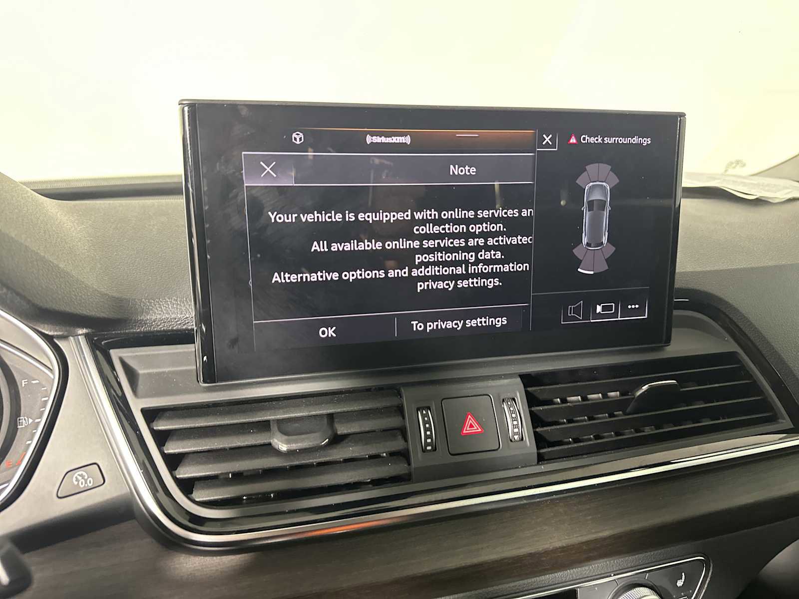 Used 2023 Audi Q5 2.0T Premium w/ Convenience Package image 23