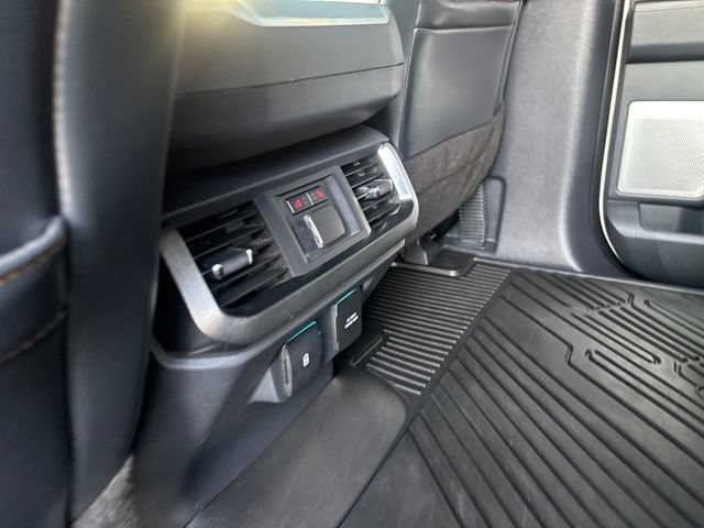 Certified 2022 Ford F150 Platinum w/ Equipment Group 701A High AWD/4WD image 11