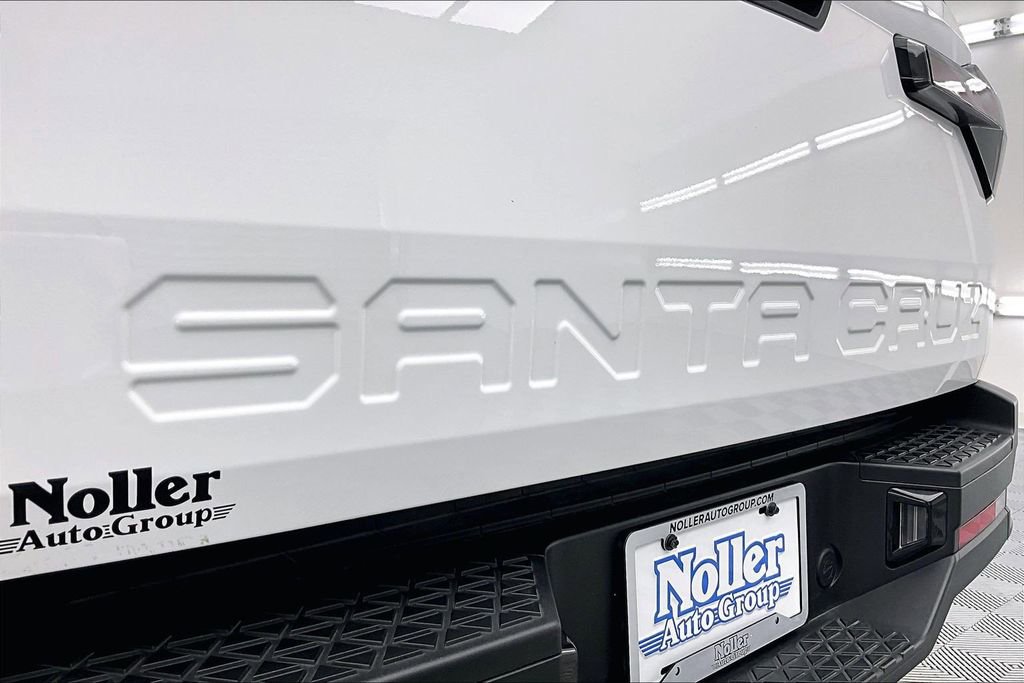 Used 2025 Hyundai Santa Cruz SEL FWD image 8