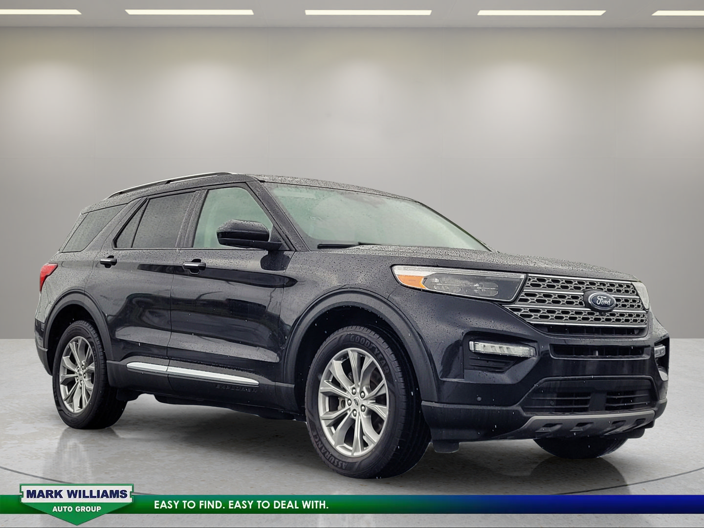 Certified 2022 Ford Explorer Limited AWD/4WD image 1