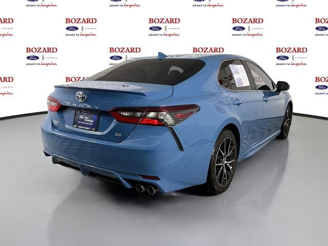 Used 2024 Toyota Camry SE FWD image 8