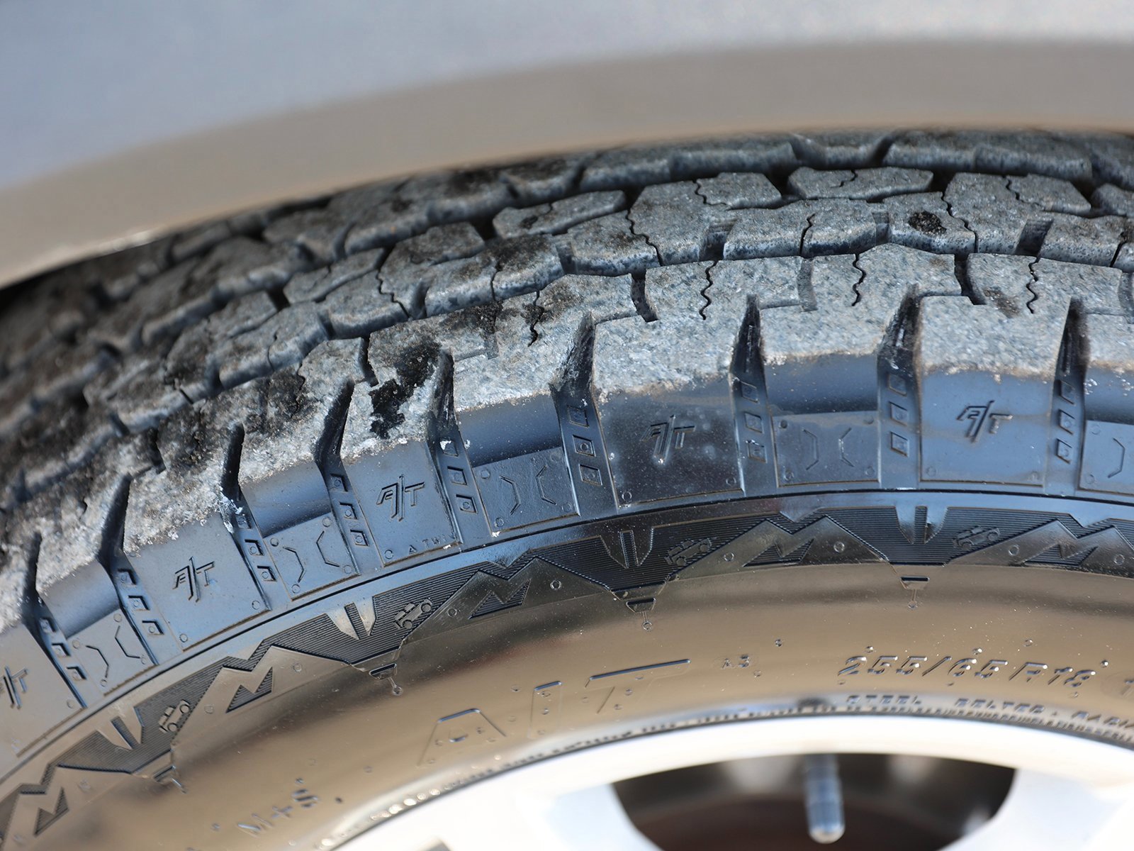 Certified 2023 Ford Explorer XLT image 12