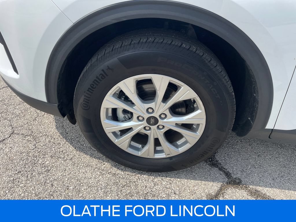 Certified 2025 Ford Escape Active AWD/4WD image 24